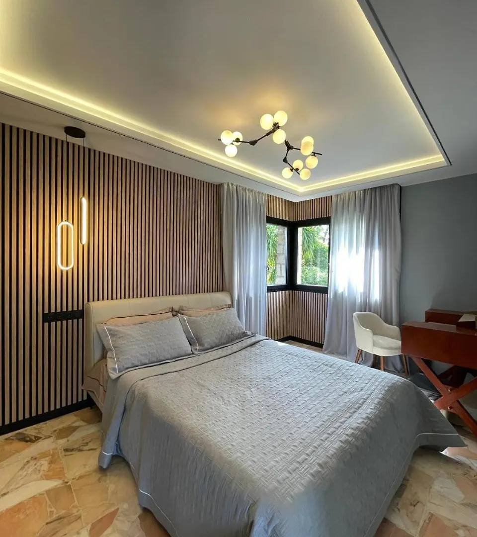 Villa Brise Des Pins contacts